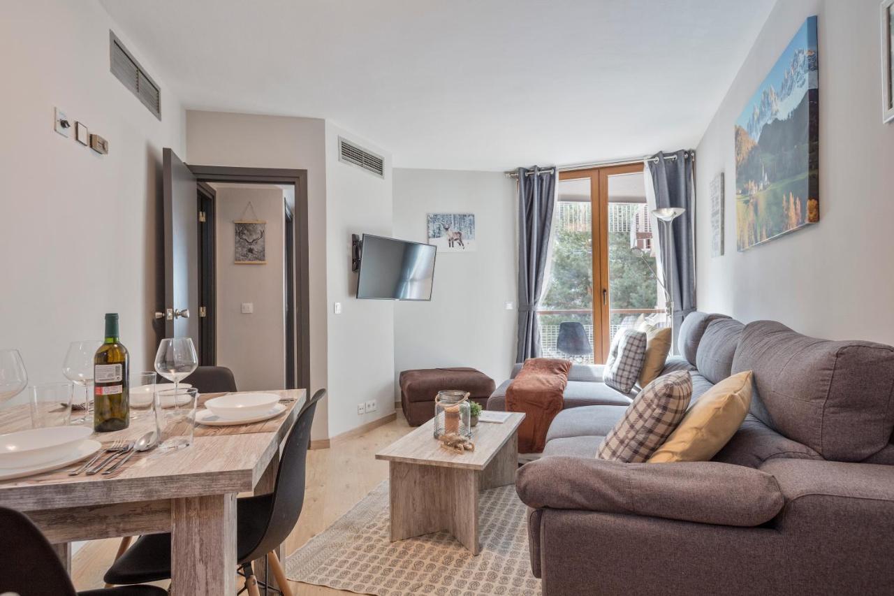 Апартаменти Apartamento Renovado Baqueira 1500 Naut Aran Екстер'єр фото